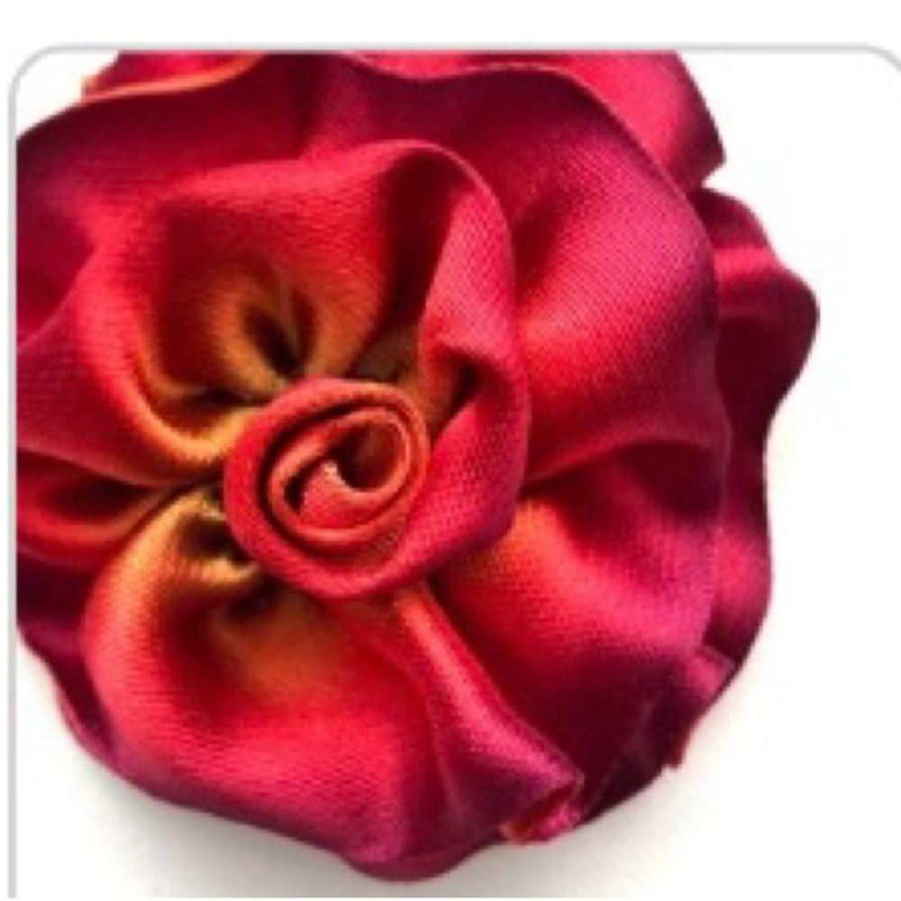 Handcrafted Rose Pin. Hat Brooch. Jacket Accessory.Hair Pin Women’s Accessory - Picture 6 of 7